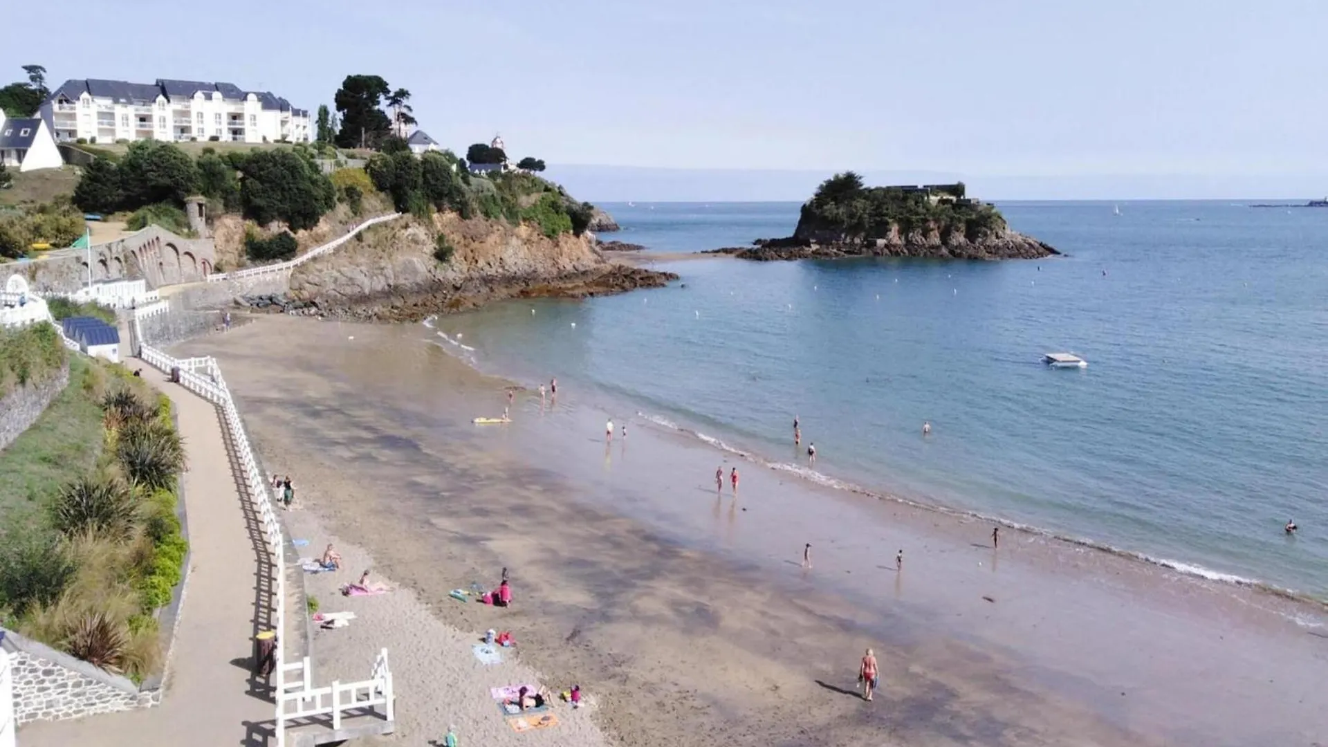 Semi Detached Houses Etables Sur Mer Gicquel 0*,  France