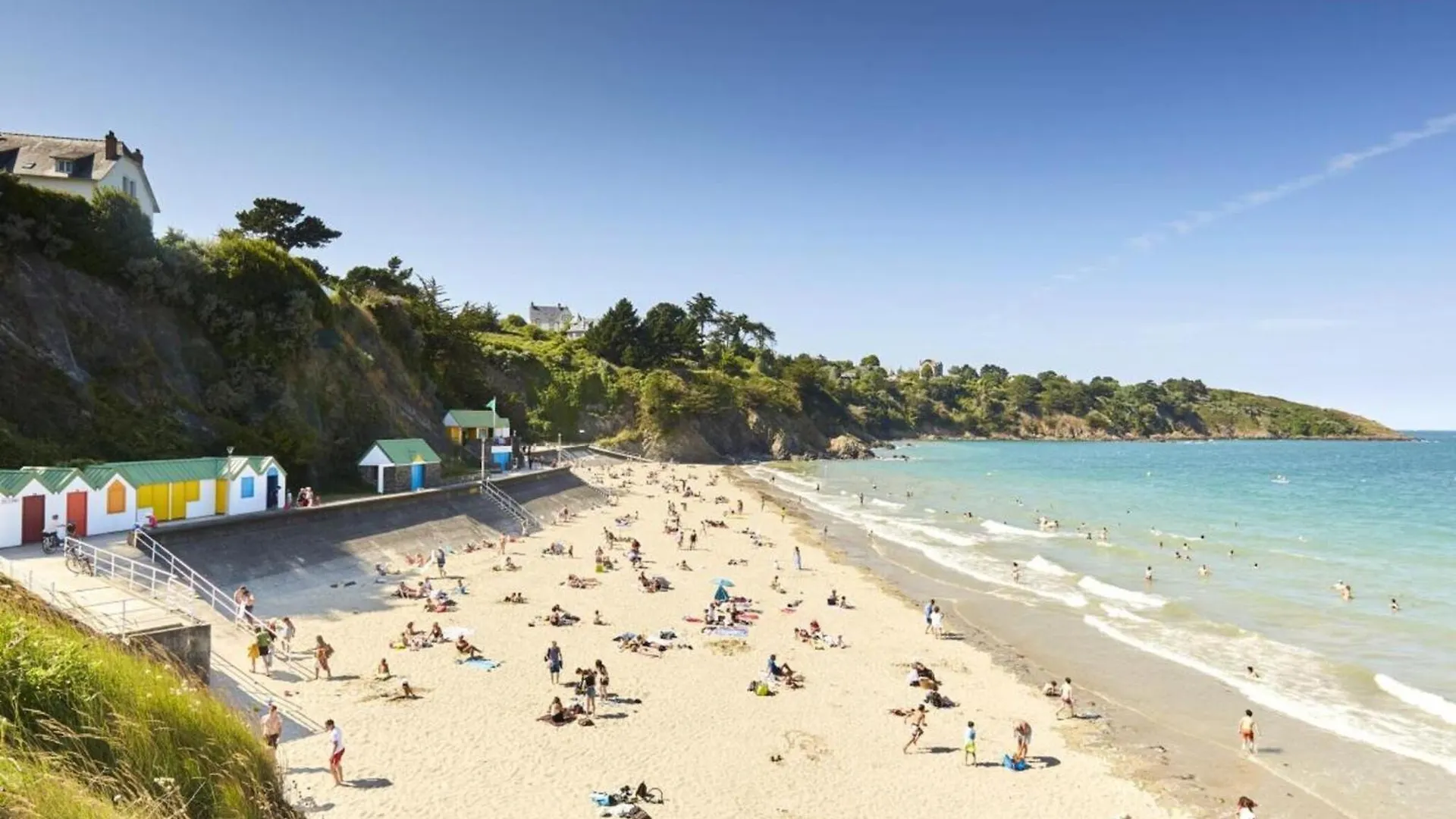 Holiday home Semi Detached Houses Etables Sur Mer Gicquel France